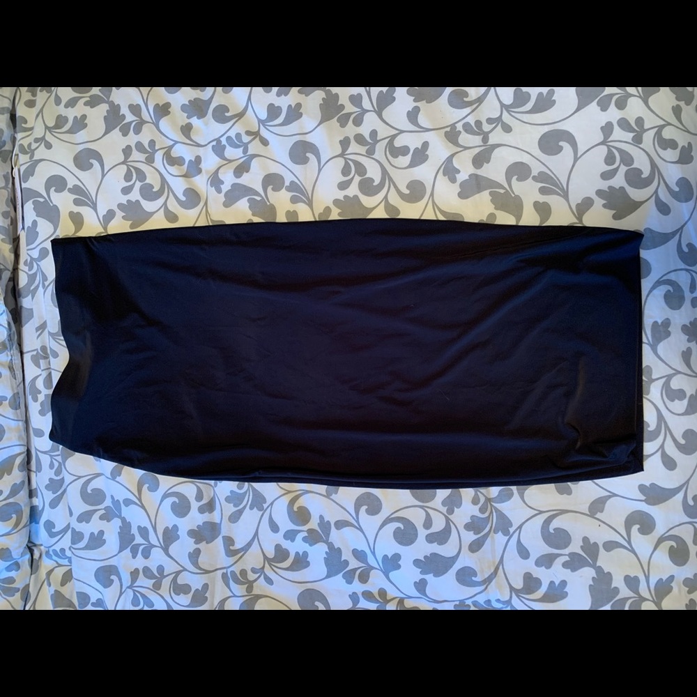 Okakie skirt. - Picture 2 of 3